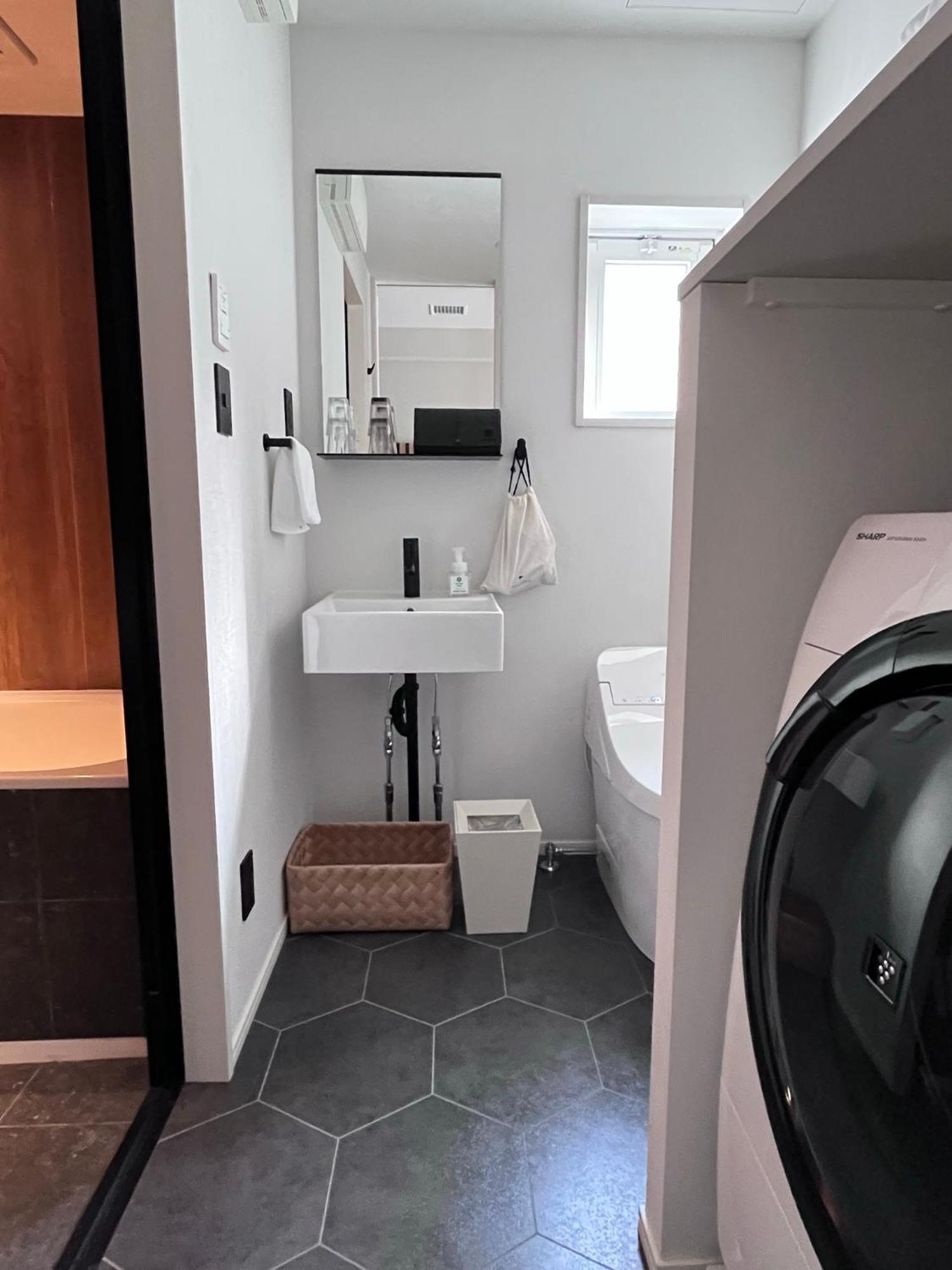 Da Haus Shinjuku Hotell Tokyo Eksteriør bilde
